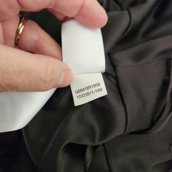 Jones New York Black Layered Tiers Shutter Pleat Dress sz 10 - Picture 8 of 8